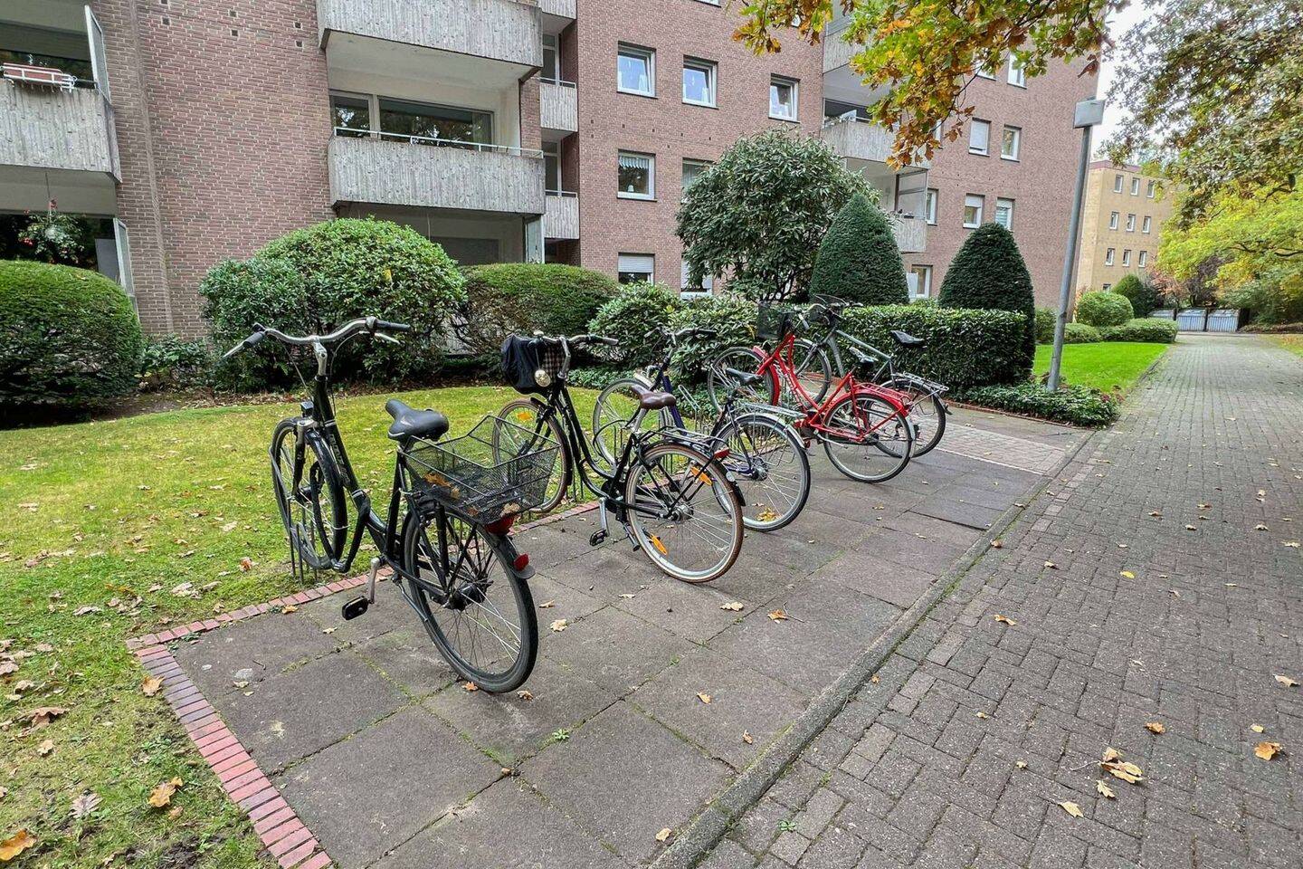 Großzügige 3-Zimmer-Eigentumswohnung mit Sonnenbalkon und Stellplatz in Osnabrück-Sutthausen – Osnabrück – Vorschaubild 8