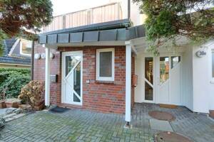 Großzügiges Wohnhaus mit Einliegerwohnung/Büro im Grünen in Hamburg-Rahlstedt – 22147 Hamburg – Vorschaubild 9