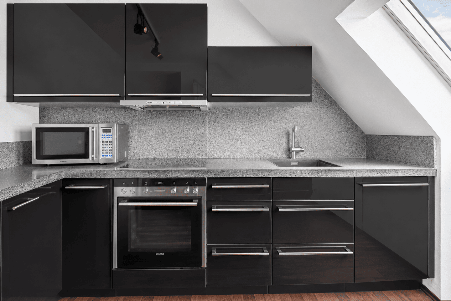 ? Über den Dächern des Sprengelkiezes!-Seltene DG-Maisonette mit 7 Zimmern,Privat-Lift & 2 Terrassen – Berlin – Vorschaubild 9