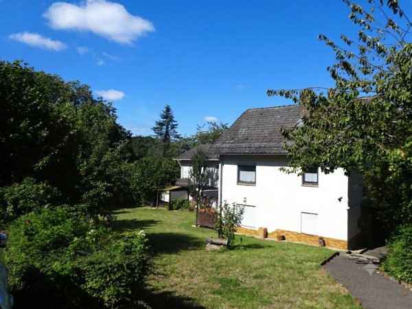 Mehrfamilienhaus in 35104 Lichtenfels mit 235 m² kaufen