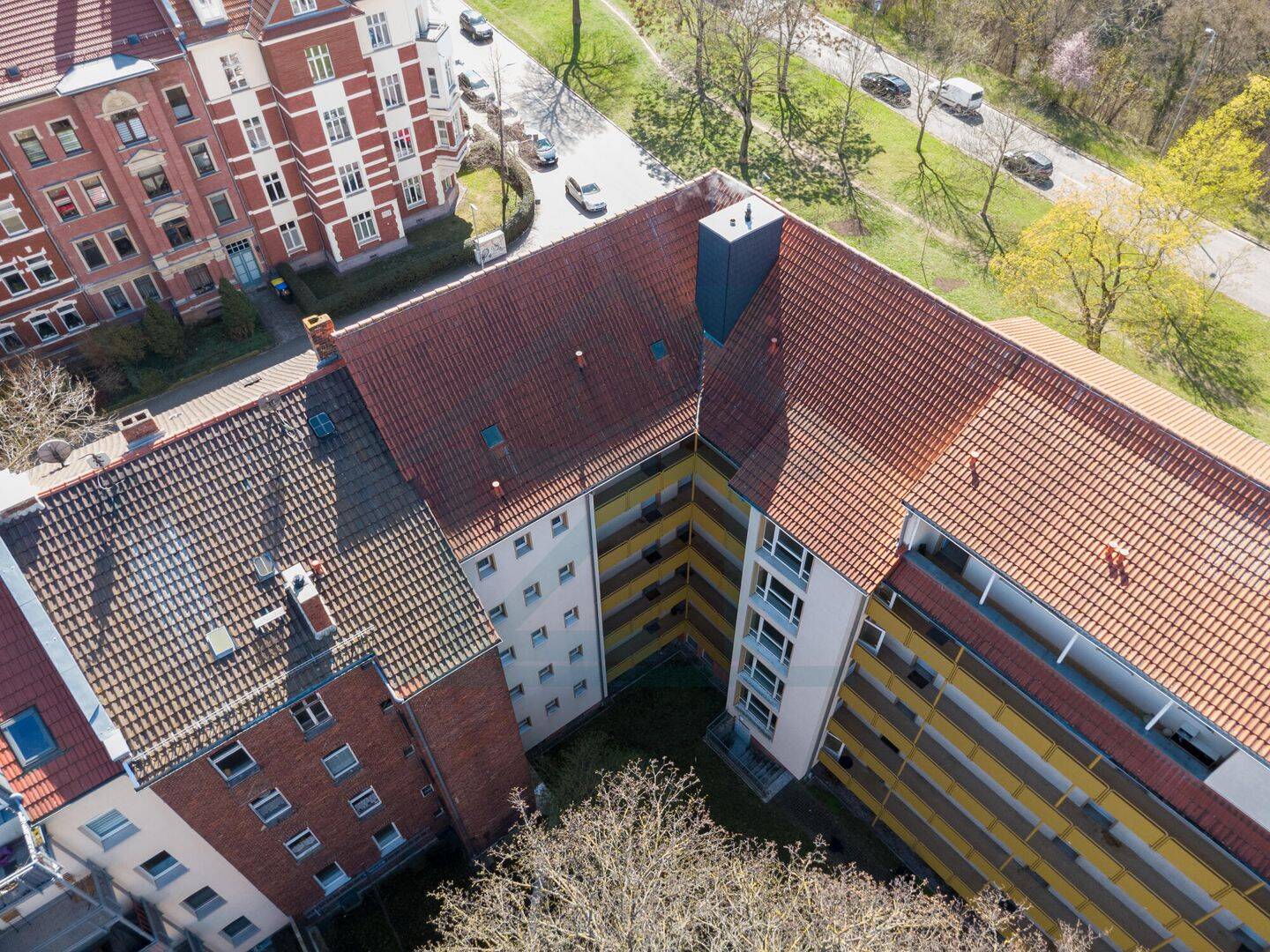 Attraktive Kapitalanlage: Genehmigtes Dachgeschoss mit erheblichem Entwicklungspotenzial – Erfurt – Vorschaubild 5