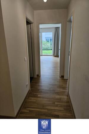 Eindrucksvolle Terrassenwohnung mit EBK in der Dresdner Innenstadt! – 1067 Dresden – Vorschaubild 9
