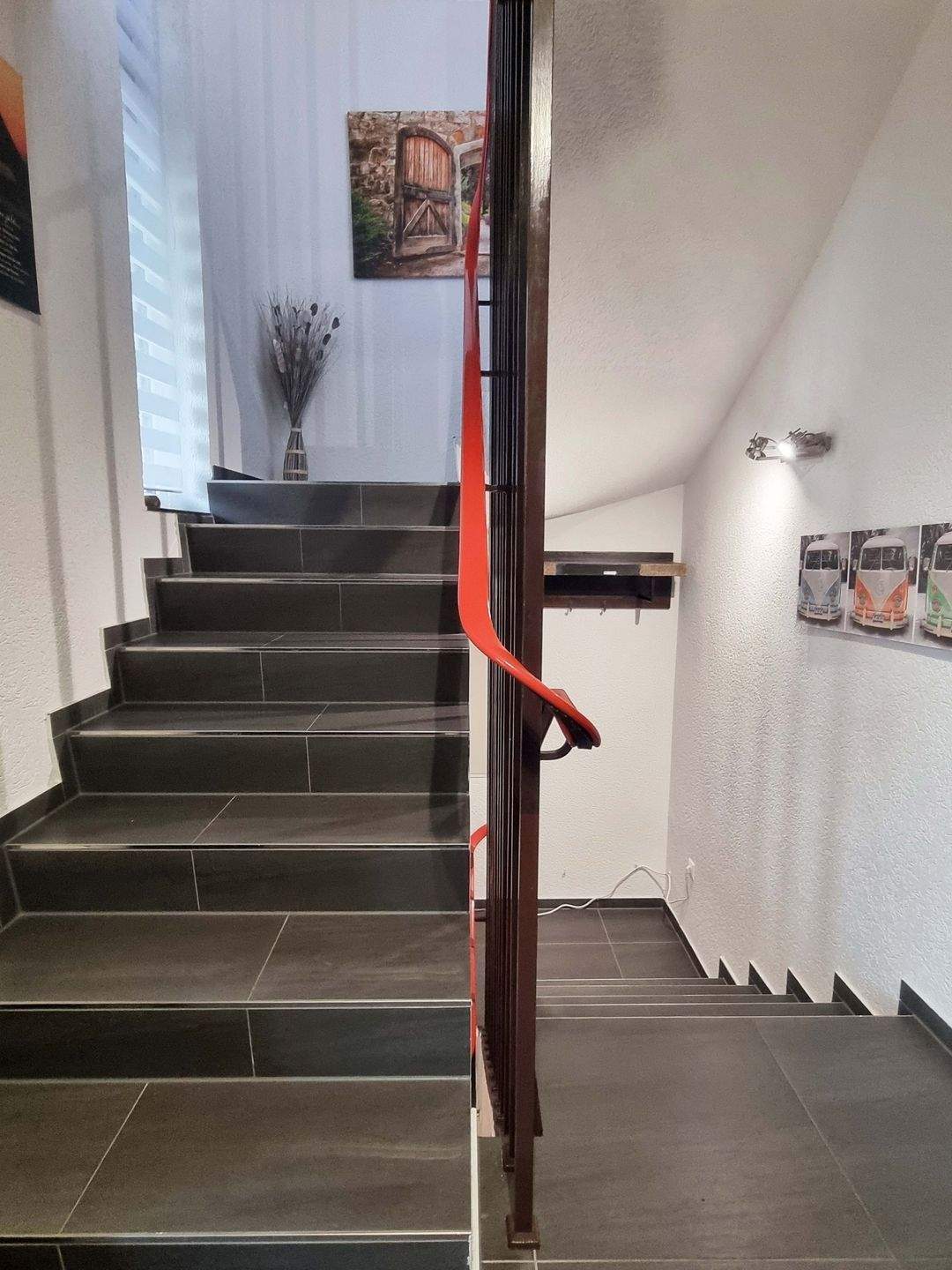kernsaniertes Einfamilienhaus in ruhiger Waldrandlage – Hauptstuhl – Vorschaubild 2