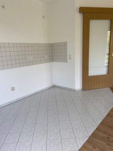 2 Raum Wohnung in Pillnitz – Dresden – Vorschaubild 4