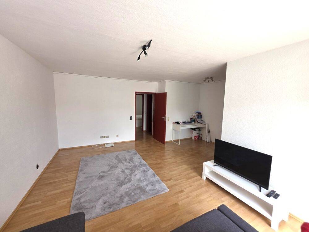 RESERVIERT Saarbrücken-Malstatt: Gut geschnittene Wohnung mit 2 Zimmern, Küche, Bad, Balkon, – Saarbrücken – Vorschaubild 5