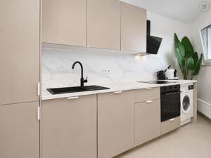 Erstbezug: Stylishe möblierte 1-Zimmer Wohnung mit Balkon und Internet in Wiesbaden – 65187 Wiesbaden – Vorschaubild 3