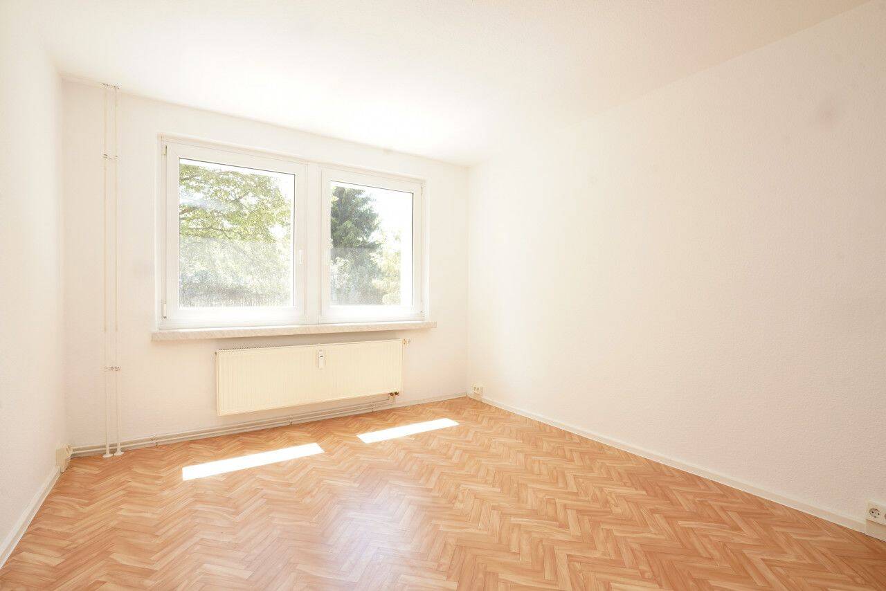 Balkon / Bad mit Fenster – Chemnitz – Vorschaubild 4