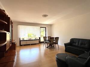 Bezugsfertig, hell und komfortabel: gepflegte 3-Zimmer-Wohnung mit sonnigem Süd - Balkon – 22045 Hamburg – Vorschaubild 2
