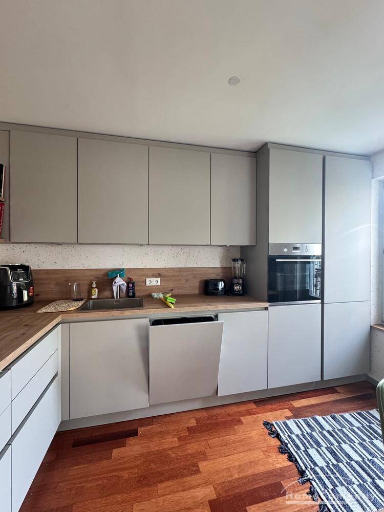 Moderne, helle Loftwohnung mit Süd-Balkon am Kustermann Park - zentral & ruhig – München – Vorschaubild 4