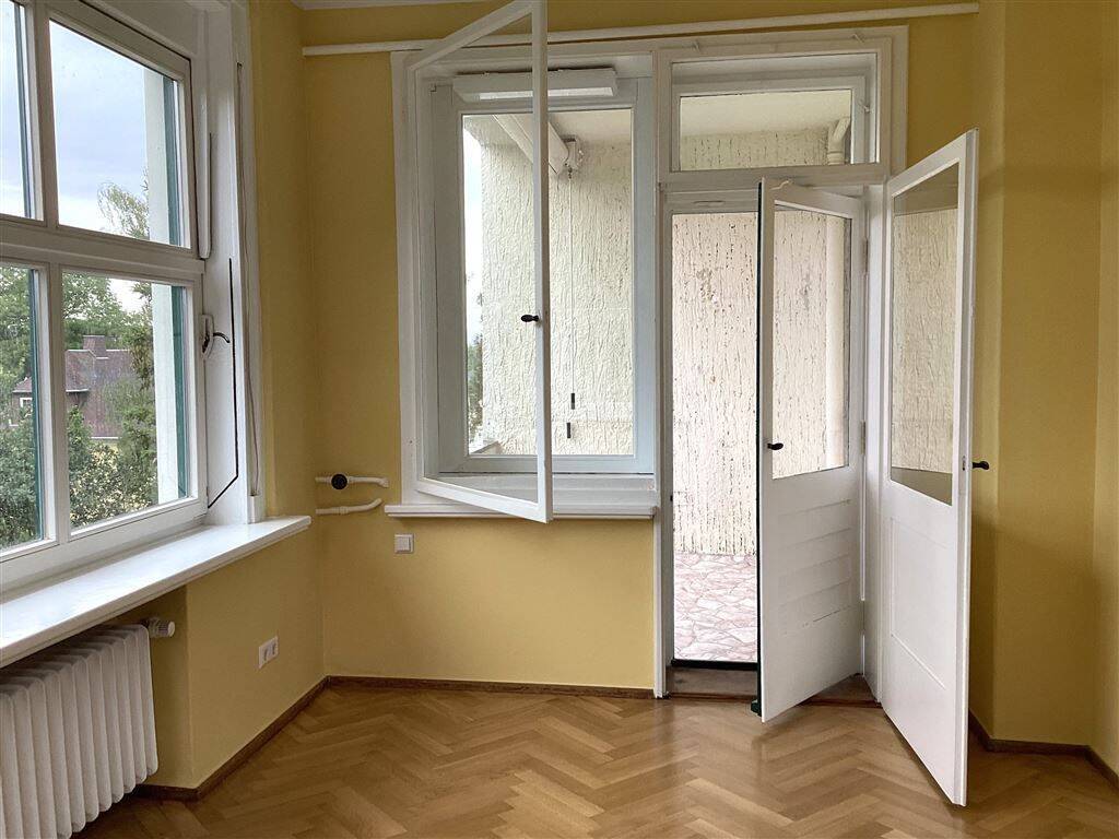 Wohnen über den Dächern von Chemnitz, einmal anders! Im Bauhausstil, mitten im Grünen. – Chemnitz – Vorschaubild 2
