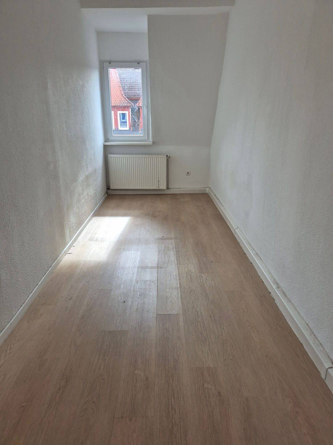 Von Privat - Lichtdurchflutete 3 Zimmer Wohnung in Nürnberg Schweinauer Straße – Nürnberg – Vorschaubild 5