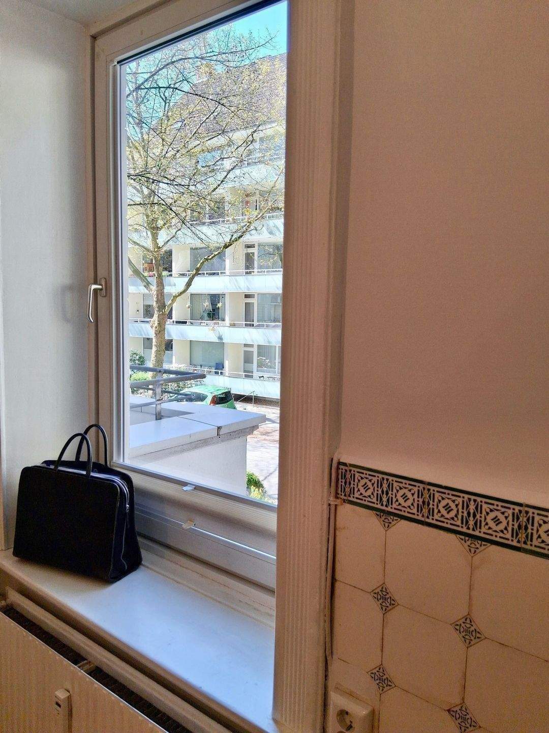 frei - Hoheluft West - freie Eigentumswohnung - 1 OG - zauberhaft - Dielen Stuck - kleine Dachterrasse - bezugsfertig – Hamburg – Vorschaubild 9
