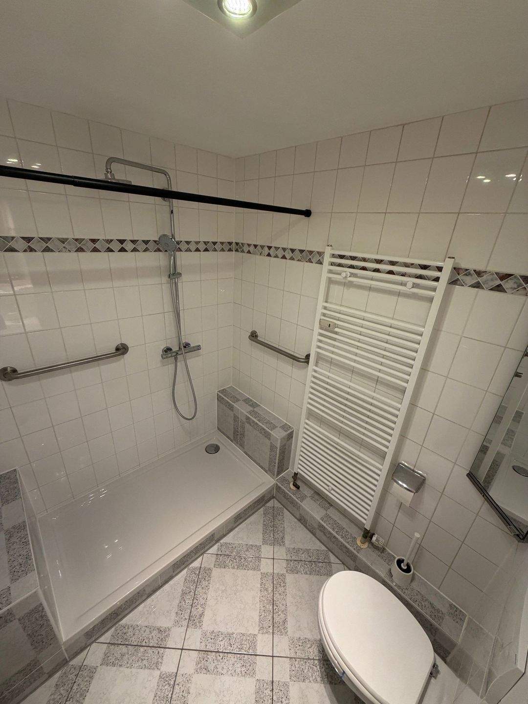 ***Große Dachterrasse*** Schicke Penthouse-Maisonette-wohnung – Karlsruhe – Vorschaubild 6