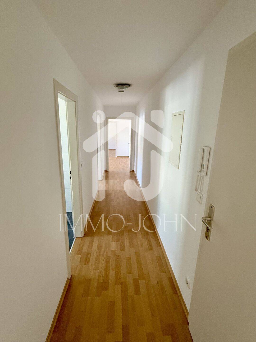 ***Attraktive 3-ZKB-Erdgeschosswohnung mit Balkon in Krumbach(Schwaben) - Provisionsfrei! – Krumbach (Schwaben) – Vorschaubild 3