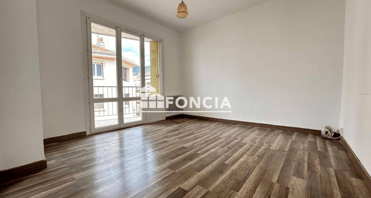 Appartement 2 pièces 35 m² · à Toulon · 35,4 m² · 642 €/mois