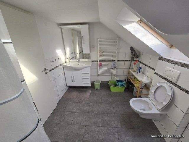 DU-Ruhrort, Hafenstraße 76 - Möbliertes WG-Zimmer an MANN in einer 3er-WG ab Juli zu vermieten !! – Duisburg – Vorschaubild 7