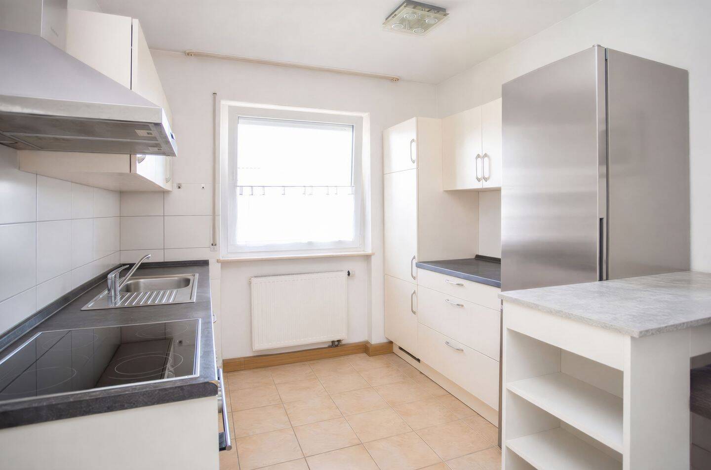 KL- Betzenberg: Moderne Eigentumswohnung mit 4 Zimmern, Küche, 2 Bädern, PV-Anlage, Garten u. Balkon – Kaiserslautern – Vorschaubild 3