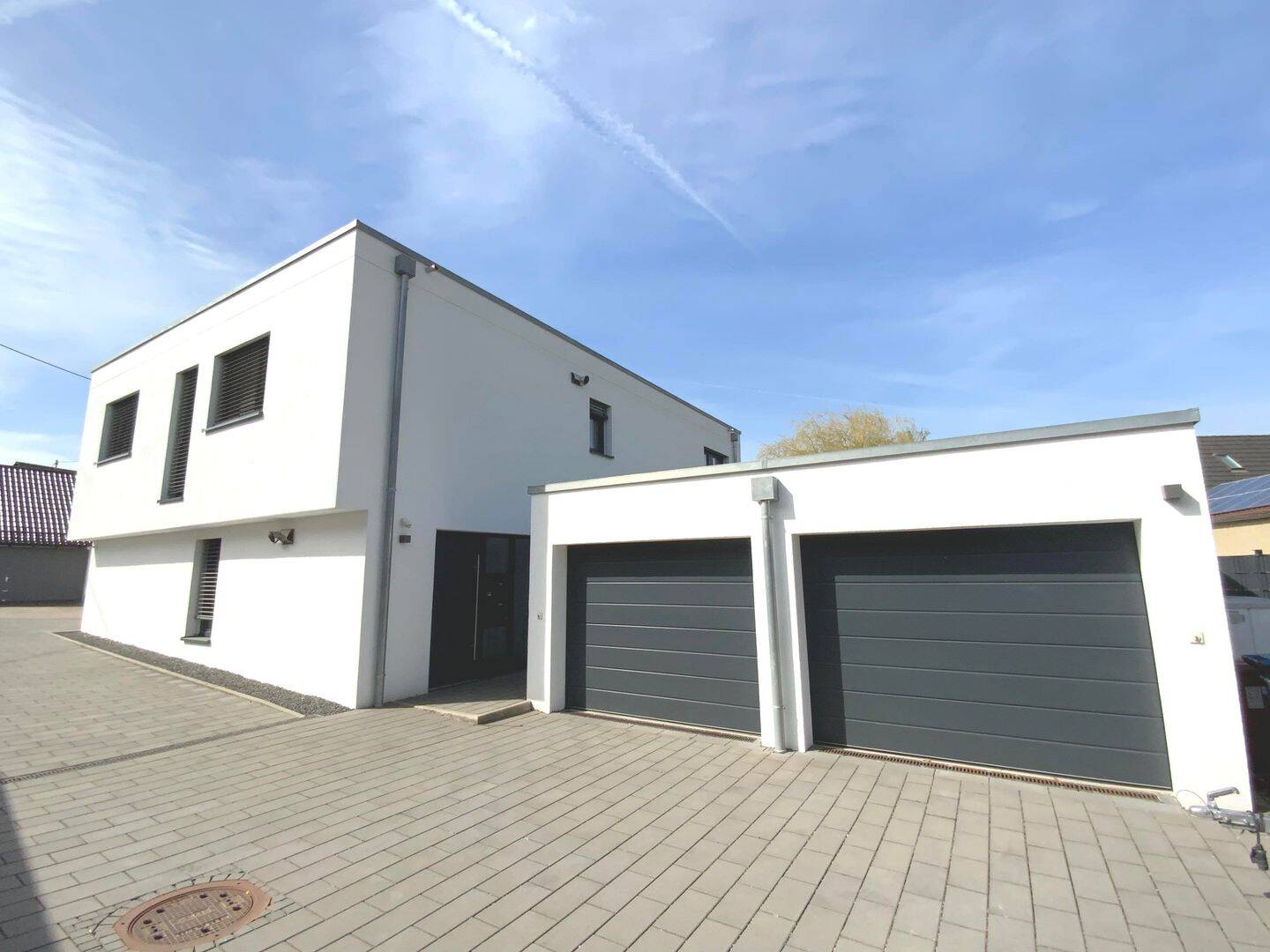 Eigennutzung + Kapitalanlage vereint in Reisensburg – Günzburg – Bild 1 von 9