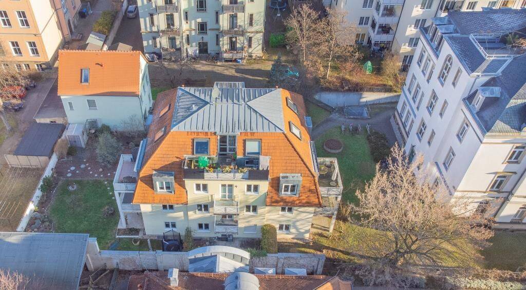 ERSTKLASSIGE 2 ZI. GARTEN-WOHNUNG ALS KAPITALANLAGE - IN RUHIGER LAGE MIT EIGENEM GARTENANTEIL – Dresden – Vorschaubild 9