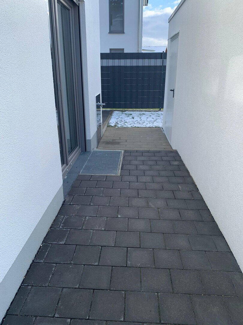 Moderne sparsame Doppelhaushälfte mit 4 Schlafzimmer und Keller – Jettingen-Scheppach – Vorschaubild 5
