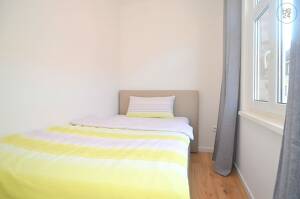 Modern möbliertes 1,5-Zimmer-Apartment mit WLAN in der Fürther Innenstadt – 90762 Fürth – Vorschaubild 3