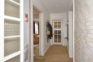 Verwunschenes Kleinod in allerbester Lage: Sanierungsbedürftige Villa im Kleinformat im Villengebiet – 21029 Hamburg – Vorschaubild 3