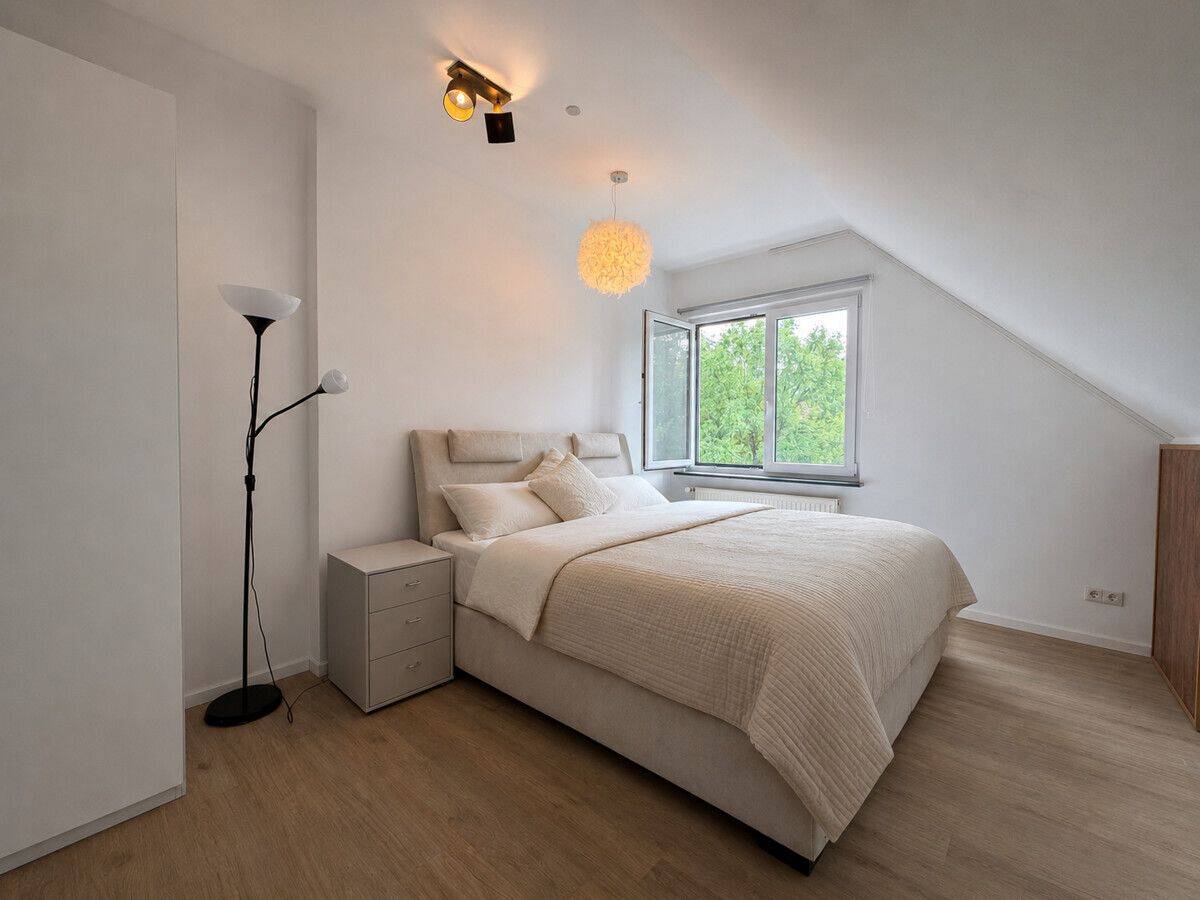DIETZ: VOLL-MÖBLIERTE 2-Zimmer-Wohnung! Möbelbilder folgen! Leidersbach