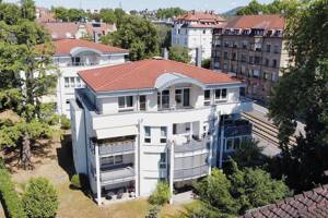 Freie 3/4-Zi-Penthouse-Wohnung in zentraler Lage von Bad Cannstatt