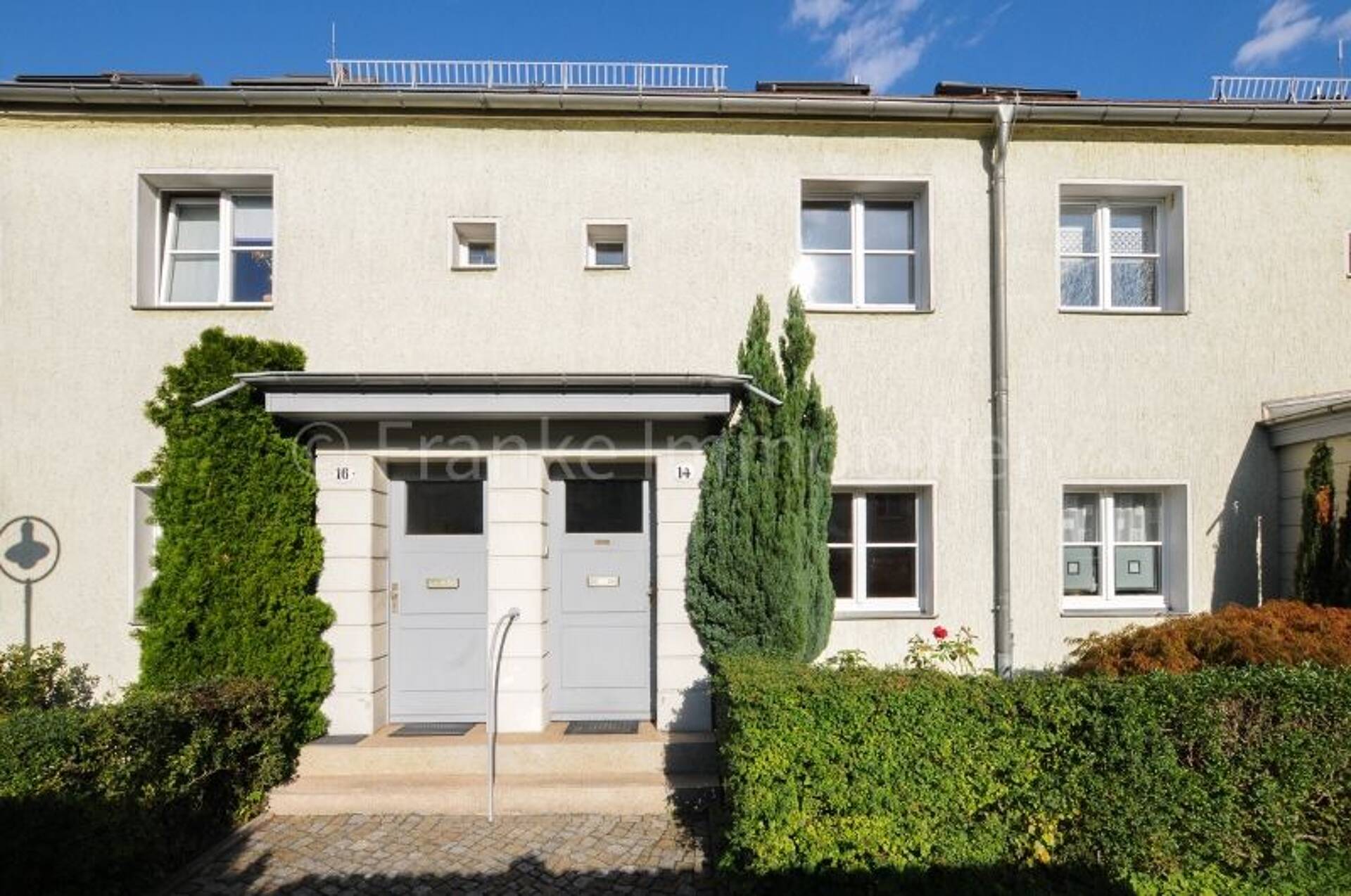 Reihenmittelhaus in 01129 Dresden mit 70,5 m² kaufen