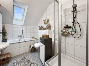 Vermietete 2,5-Zimmer-Dachgeschosswohnung in Duisburg-Großenbaum – 47269 Duisburg – Vorschaubild 6