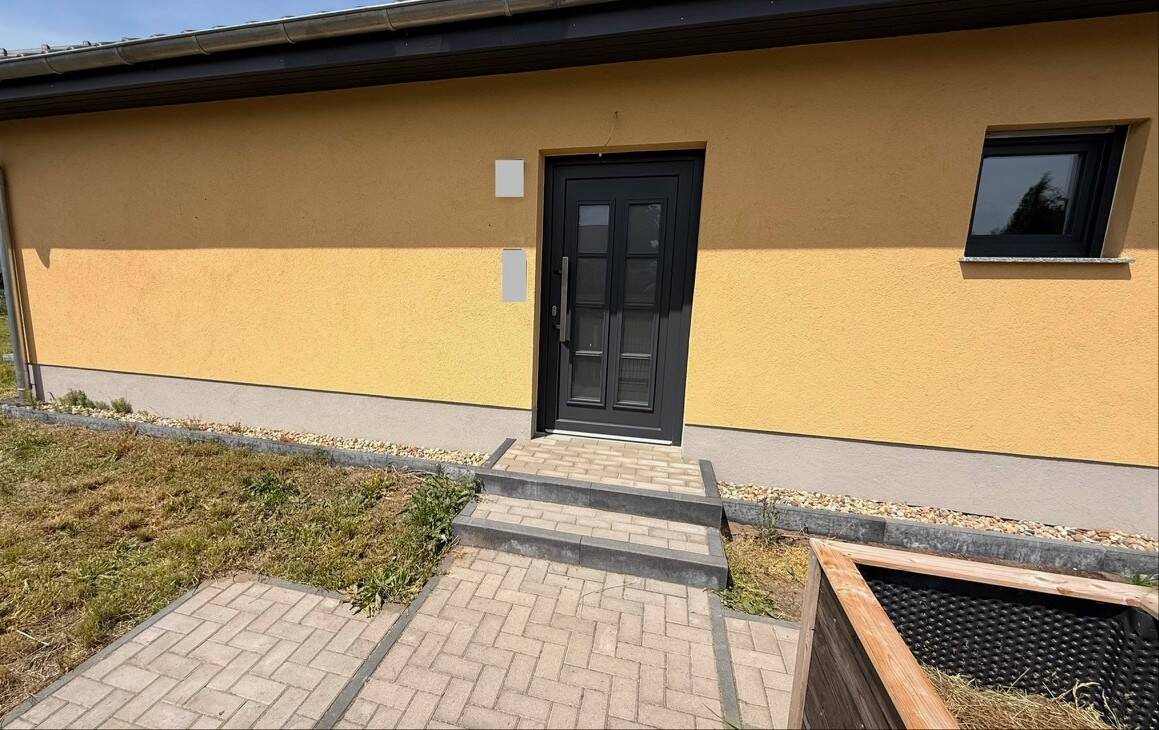 Haus zur Miete (EBK, Sauna, Fußbodenheizung ... u.v.m.)