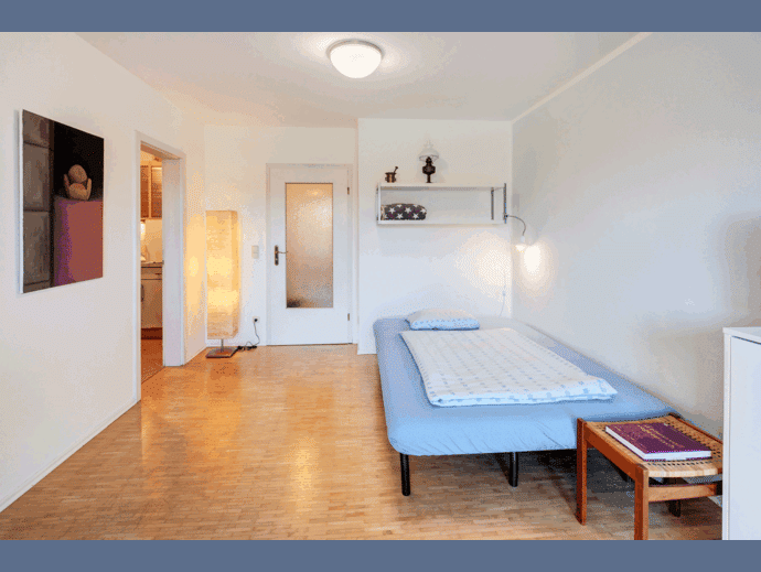 Möbliert: Wenige Gehminuten zum St-Quirin-Platz in Harlaching – München – Vorschaubild 5