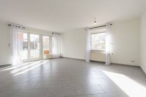 Attraktive Eigentumswohnung im Hochparterre mit Balkon und Garage – 22177 Hamburg – Vorschaubild 2