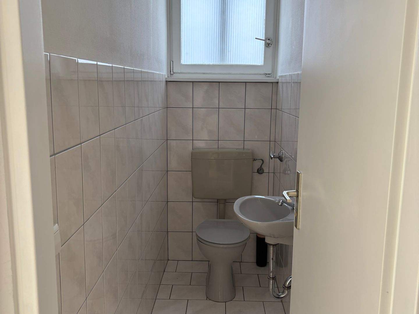 4-Zimmer Wohnung mit Balkon [VAC-17330] – Karlsruhe – Vorschaubild 7