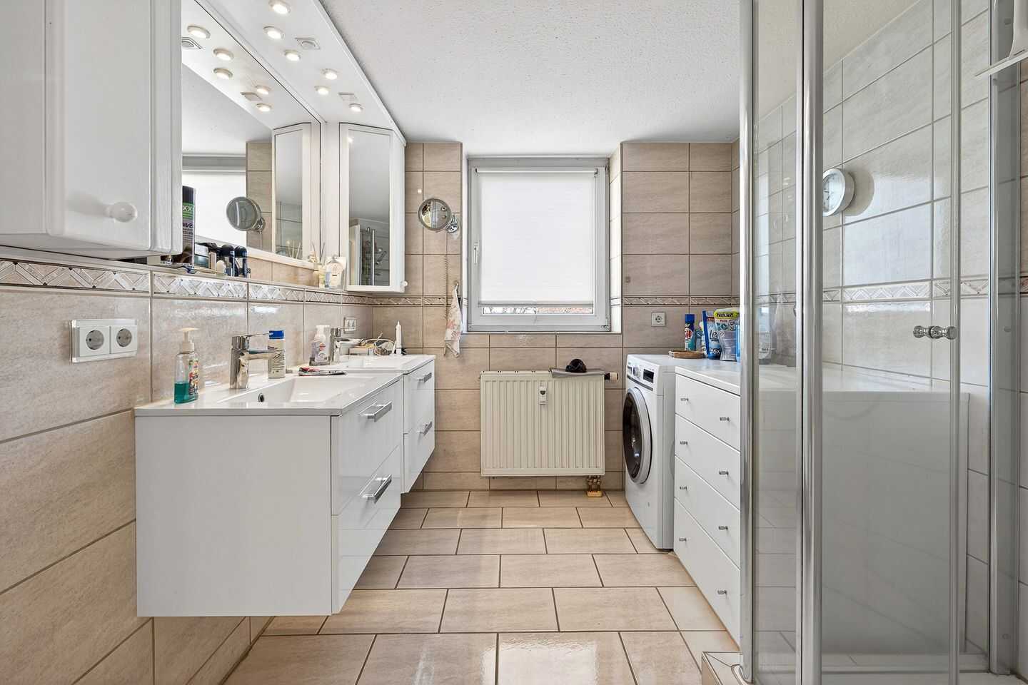 Maisonette-Wohnung in absolut ruhiger Wohnlage am Kapellenberg - mit zwei sonnigen Balkonen in Neu-Ulm/Pfuhl – Neu-Ulm – Vorschaubild 7