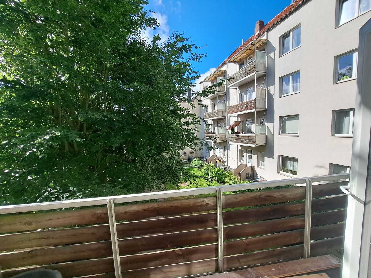 Frisch renovierte 4-Zimmer-Wohnung mit Balkon in Bremerhaven! – Bremerhaven – Vorschaubild 9