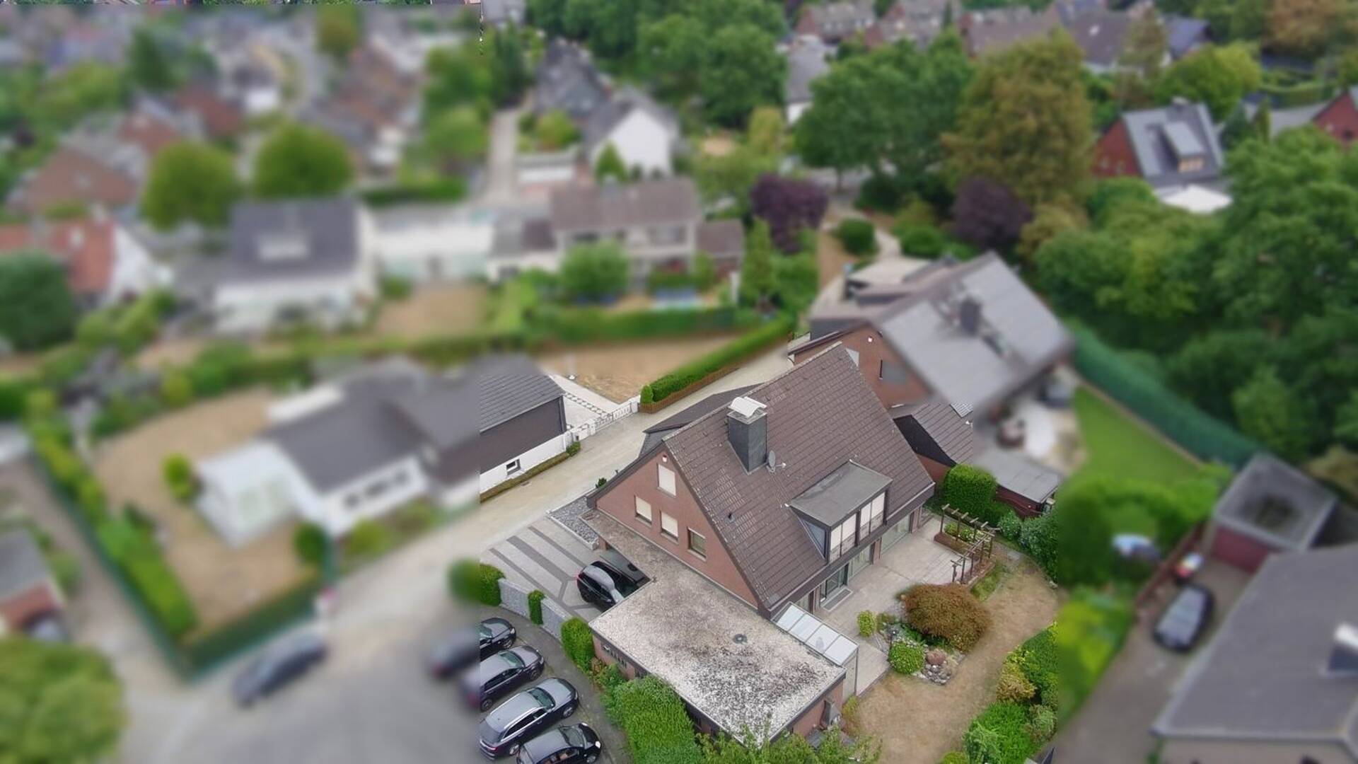 Einfamilienhaus in 46535 Dinslaken mit 258 m² kaufen