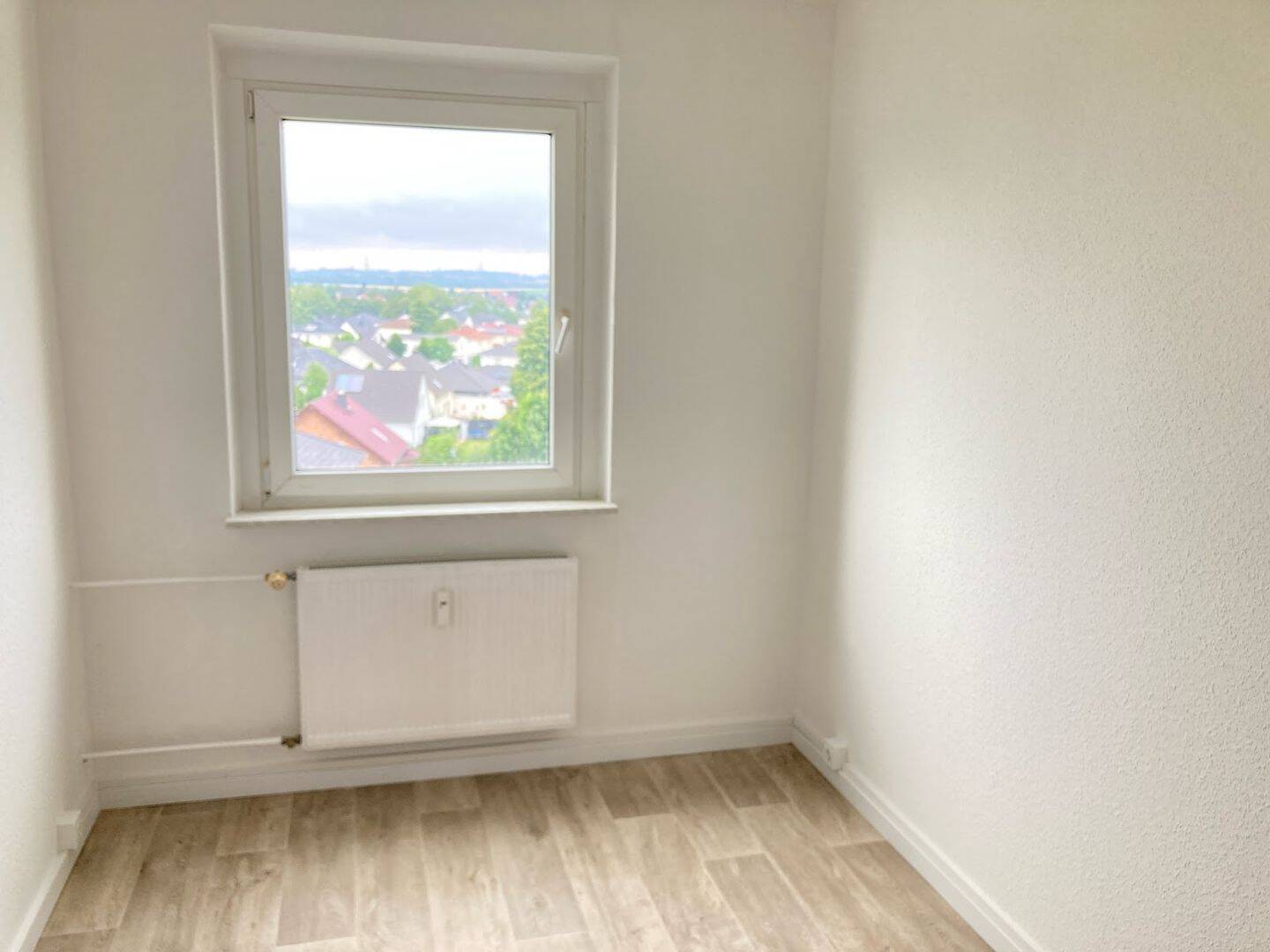 VIEL PLATZ - 4RW in Neu-Olvenstedt! – Magdeburg – Vorschaubild 3