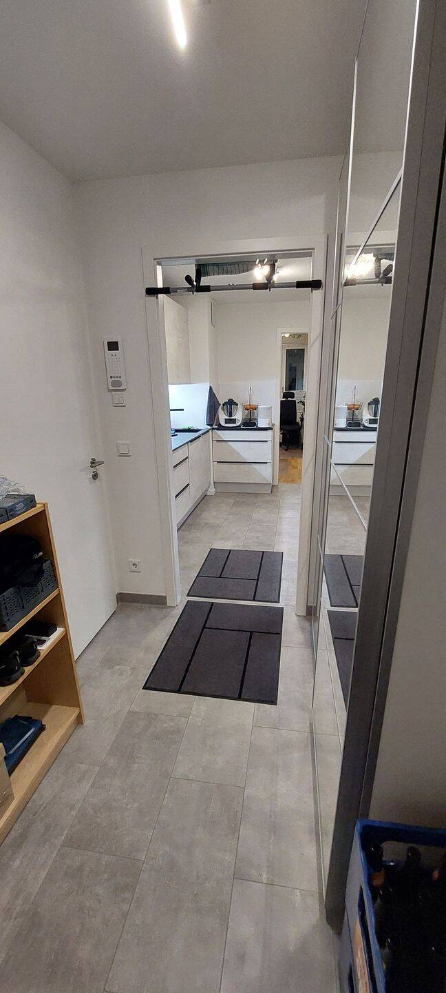 Neubau - Barrierefreie, teilmöblierte 3‑Zimmer Wohnung 70m² – München – Vorschaubild 3