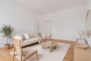 Kernsanierter 2-Zimmer-Altbau in Berlin-Köpenick: Erstbezug mit Wohnküche, Tageslichtbad und Balkon – 12555 Berlin – Vorschaubild 3