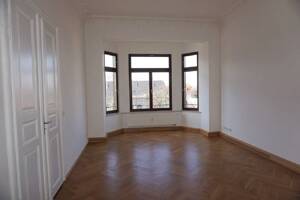 Neustadt-Highlight für Familien: 6-Zimmerwohnung im 3. OG mit 2 Bädern und Balkon – 1099 Dresden – Vorschaubild 3