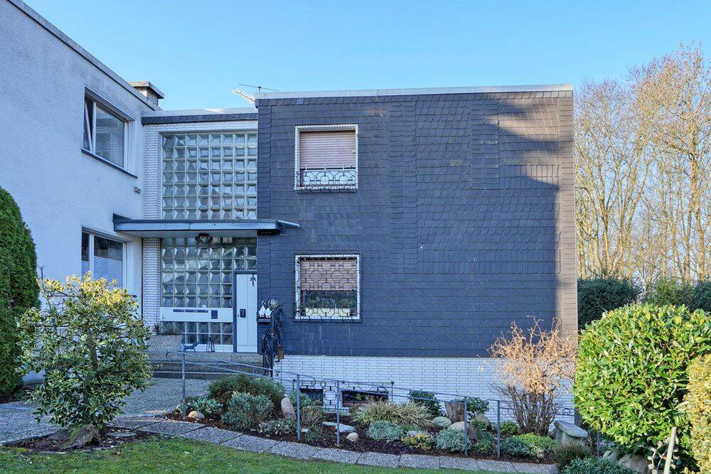 Großzügiges Zweifamilienhaus in ruhiger, grüner Wohnlage – Bochum – Vorschaubild 3