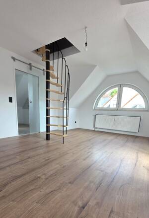 Schönes 1 Zimmer Dachgeschoßapartment zu verkaufen