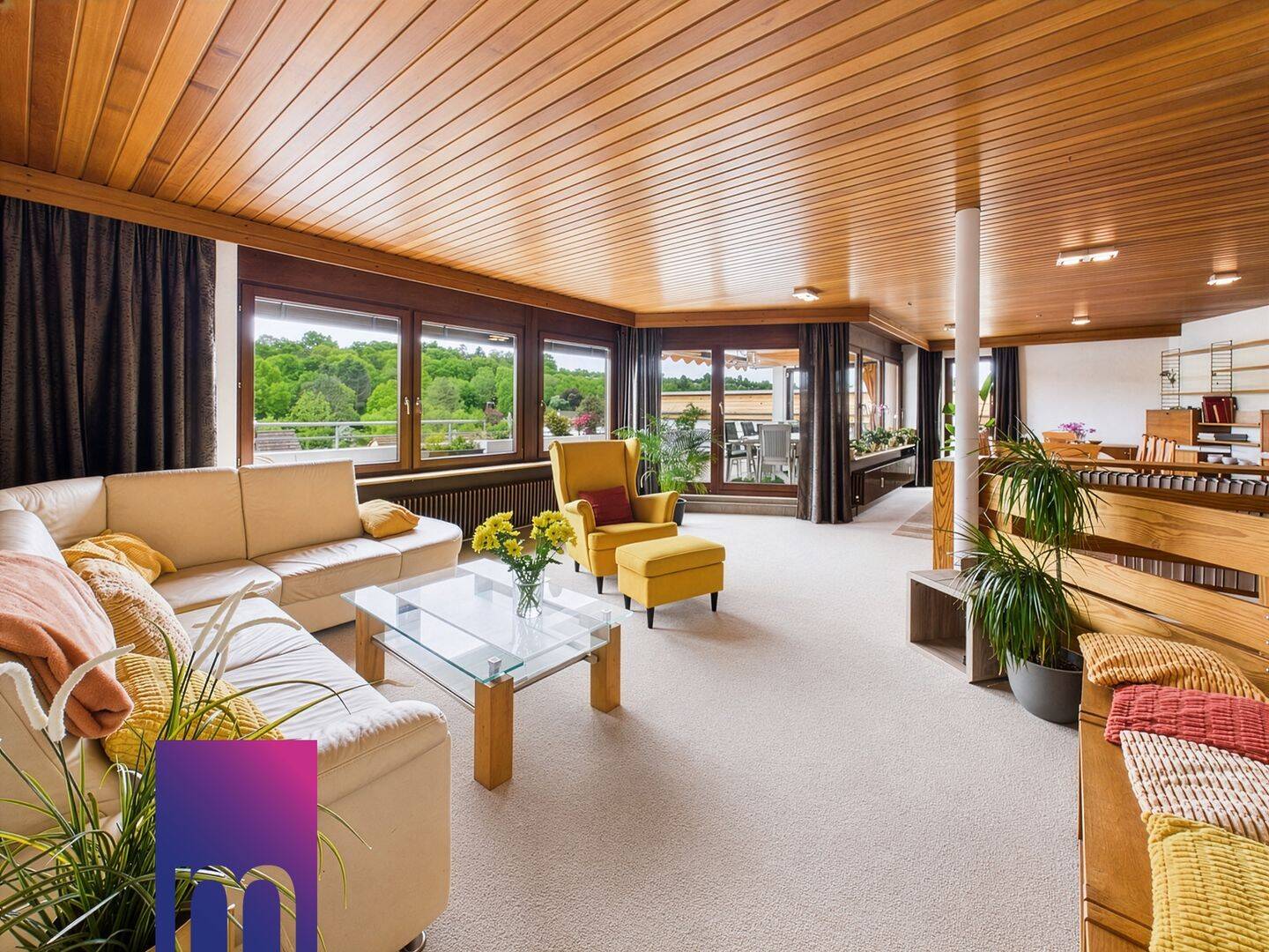 Einfamilienhaus mit toller Dachterrasse inkl. Weitblick ins Grüne, schönem Garten + Einliegerwohnung – Denkendorf – Vorschaubild 2