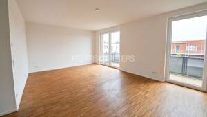 + Großzügige 2-Zimmer-Wohnung mit Balkon + – 22045 Hamburg – Vorschaubild 2