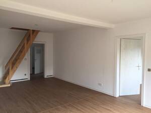 BI-Jöllenbeck: Zimmer in 3er WG, 1. OG m. Balkon u. Garten – 33739 Bielefeld – Vorschaubild 4