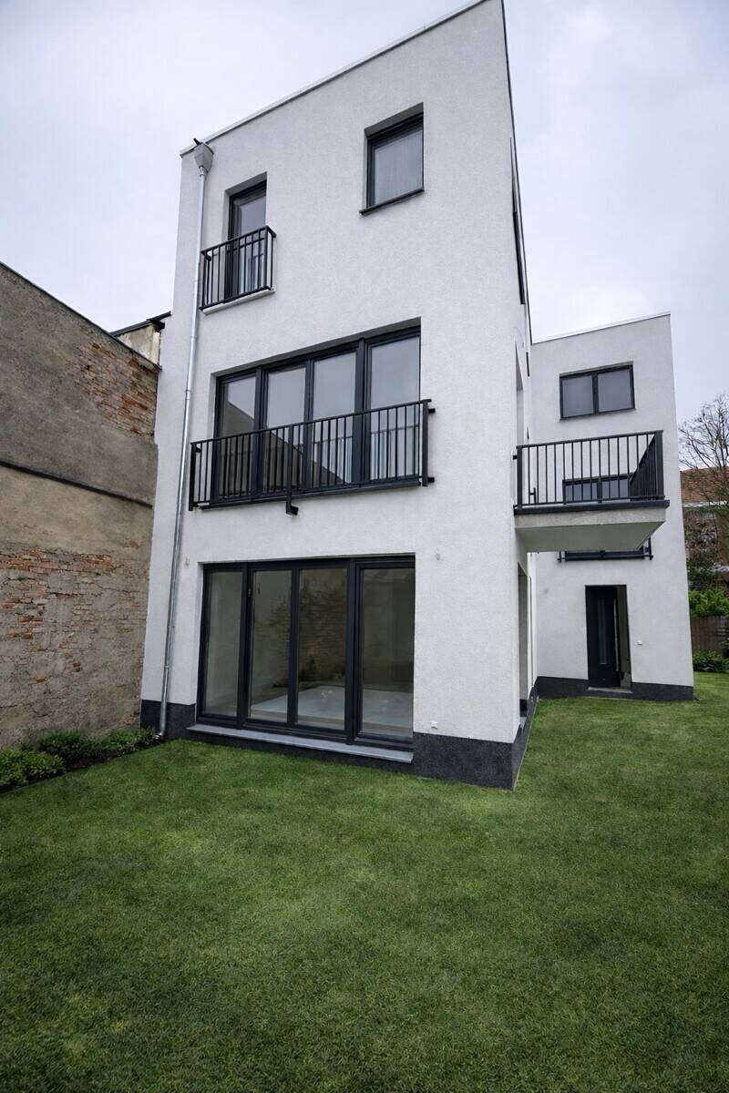 Reinickendorf: Letteallee: ERSTBEZUG im EIGENEN HAUS + GARTEN: 4 - 6 Zi. - 150-200 m² ab SOFORT – Berlin – Vorschaubild 3