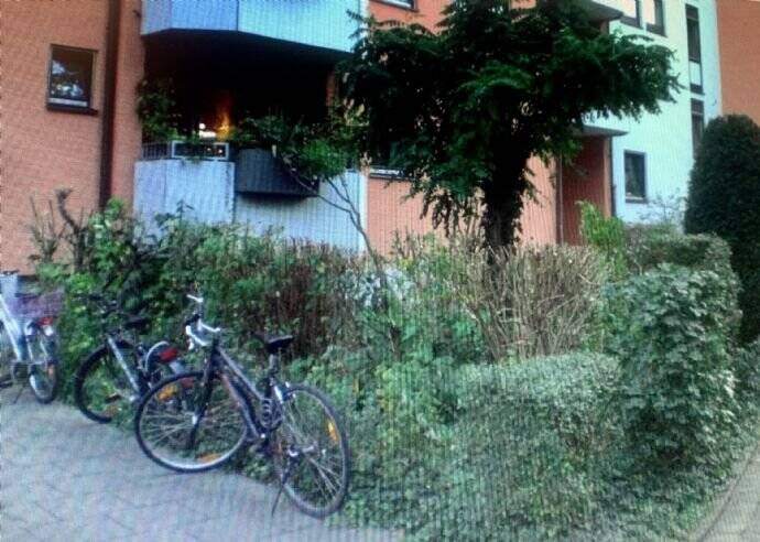 Zentrale 1 Zimmer-Wohnung * Balkon * Parkhaus – Erlangen – Vorschaubild 3