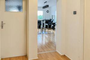 Möblierte gepflegte 53 m² Wohnung ruhig, mit EBK, Balkon und Stellplatz - Vorteil Erbpacht – 67065 Ludwigshafen am Rhein – Vorschaubild 8