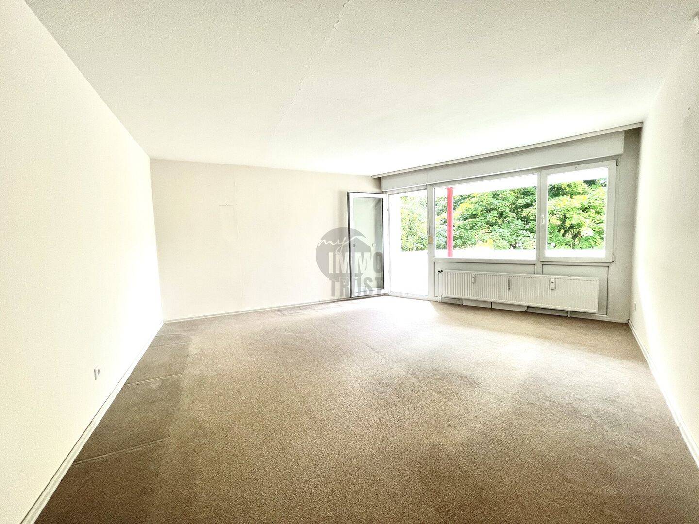 IHR NEUES ZUHAUSE IN FALLERSLEBEN - HELLE 3-ZIMMER-WOHNUNG MIT VIEL PLATZ UND BALKON – Wolfsburg – Vorschaubild 4